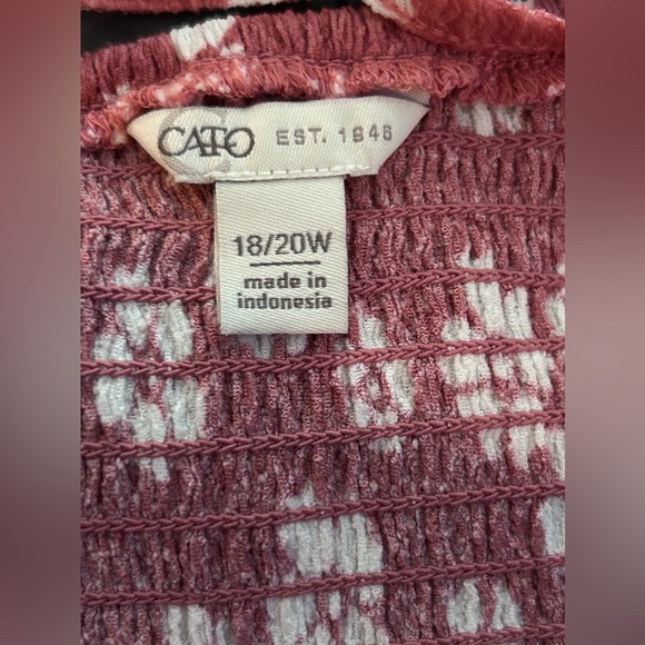 Cato Women’s Wrap Wrap Dress Ruffed‎ Hem Hangs Lower On One Side Size 18/20 - Picture 4 of 4